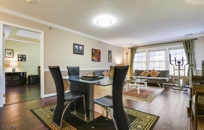 Building Photo - 3107 Peer Pl