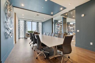 Building Photo - 1317 Post Oak Park Dr