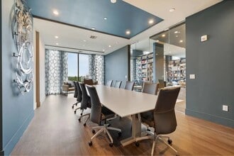 Building Photo - 1317 Post Oak Park Dr