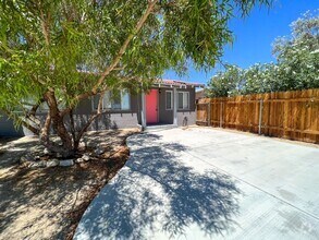 Building Photo - 6678 El Rey Ave