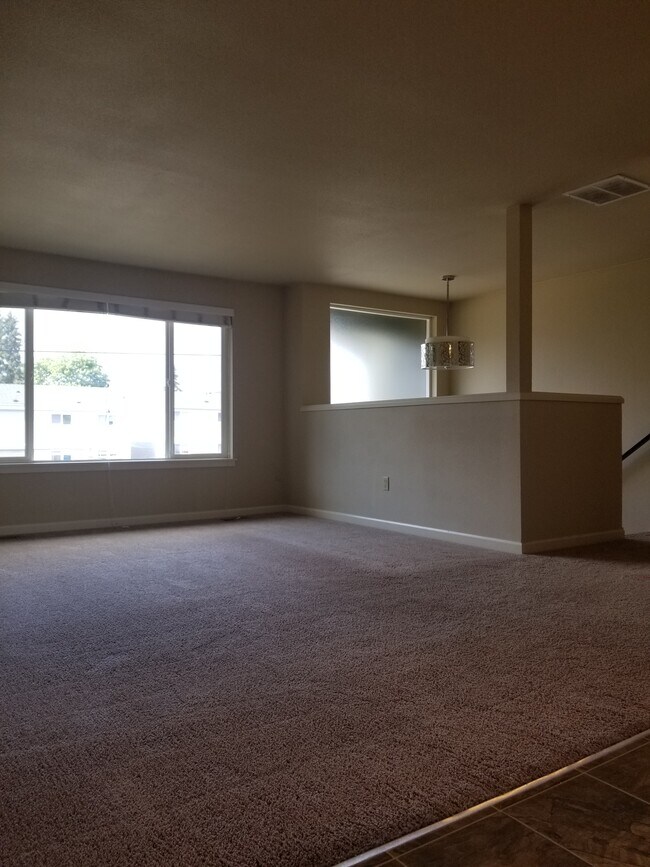 Foto del edificio - 410 128th St S