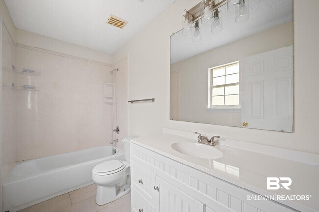Building Photo - 20938 Liberty Ln