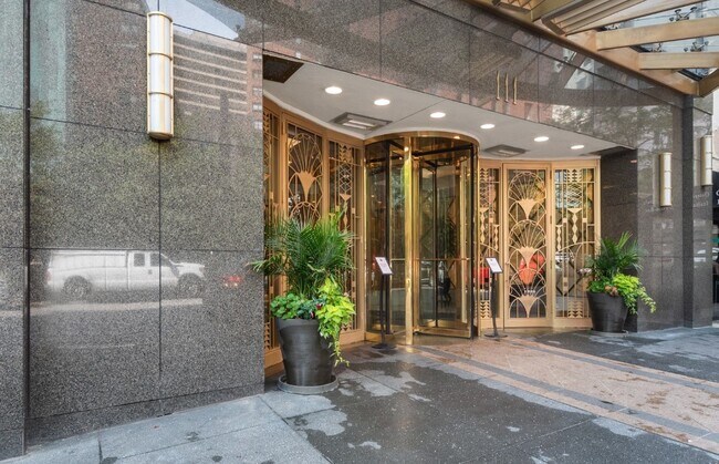 Foto del edificio - 111 E Chestnut St