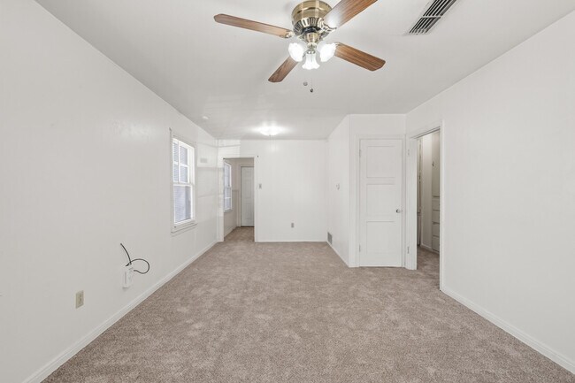 Foto del edificio - 1718 46th St