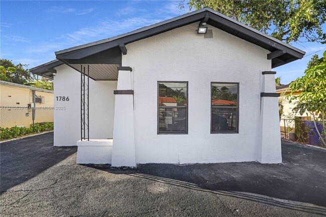 Building Photo - 1786 NW 15th St