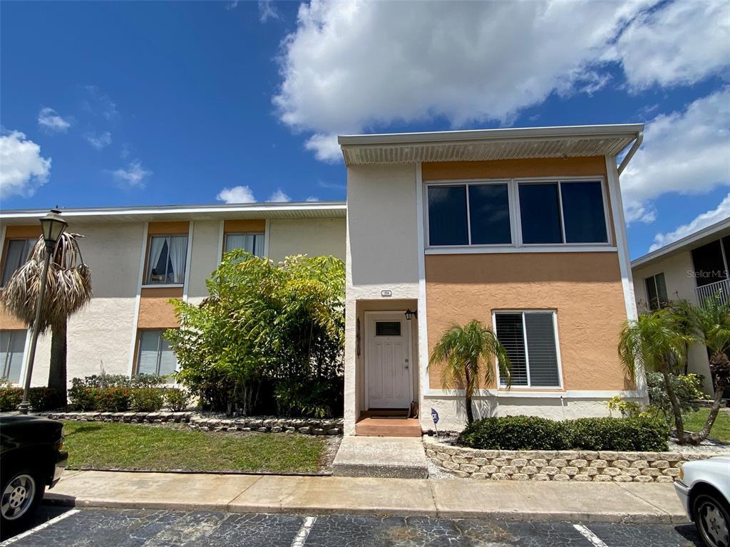 Foto principal - 783 99th Ave N