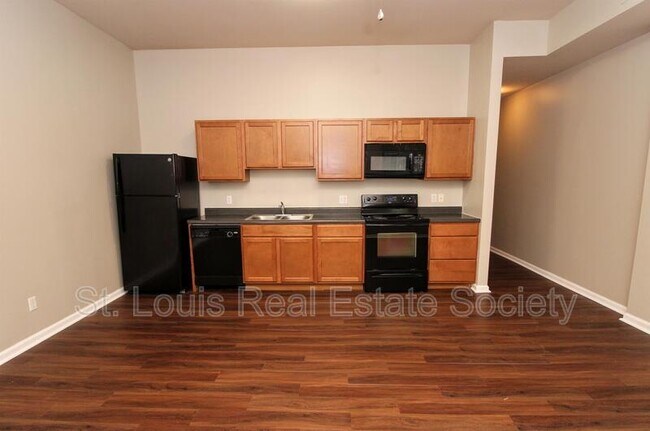 Foto del edificio - 7415 S Broadway