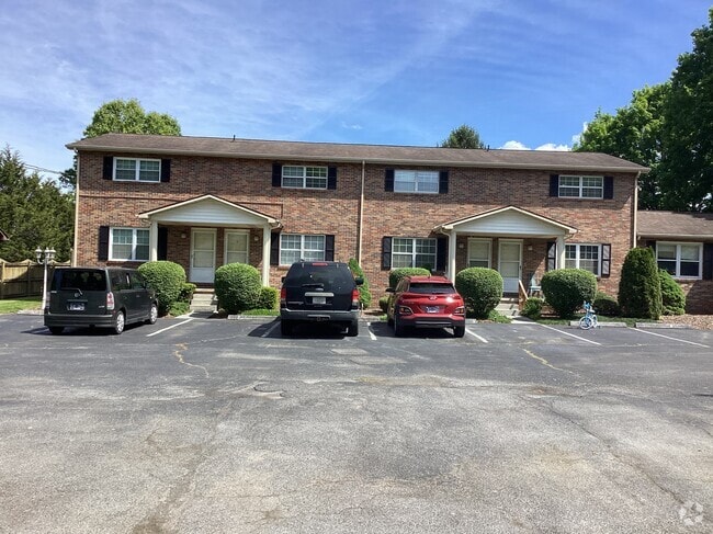 Building Photo - 1025 W Mountain View Rd