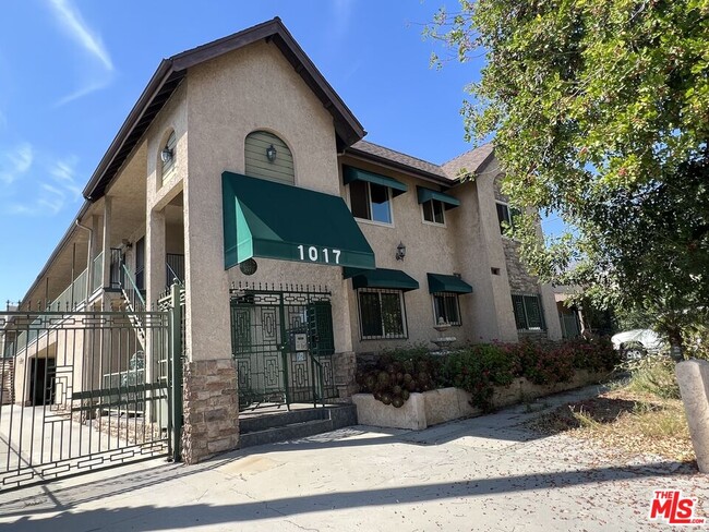 Foto del edificio - 1017 Sonora Ave