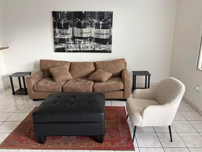 Foto del edificio - 1780 79th Street Causeway