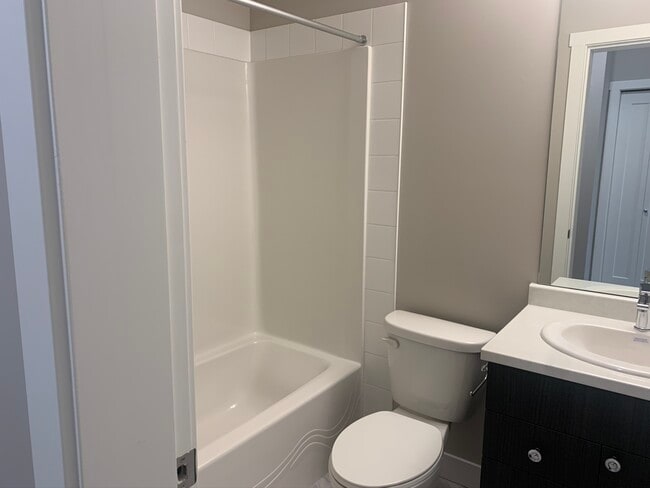 Photo du bâtiment - Webb South