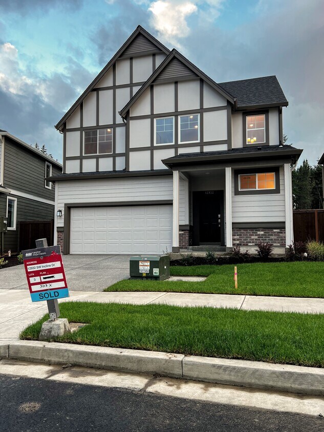 12932 SW Incline Dr, Beaverton, OR 97007 House for Rent in Beaverton