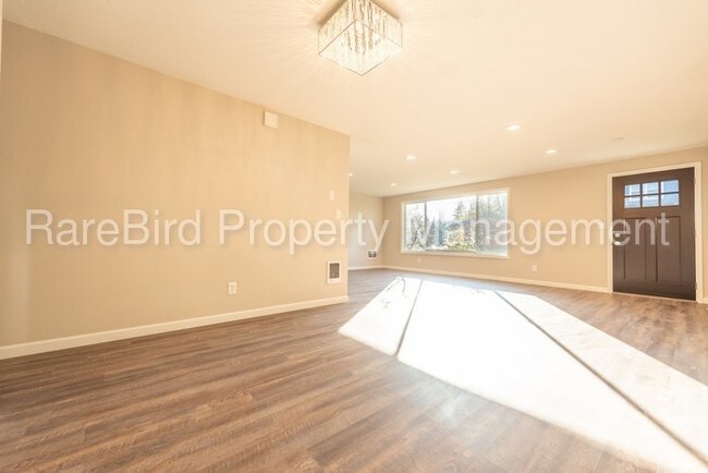 Foto del edificio - 1535 NE Highland St