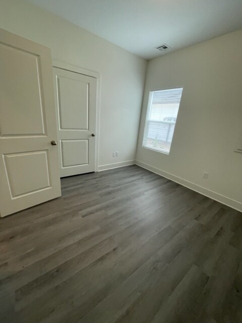 Foto del edificio - 5142 Chase St S