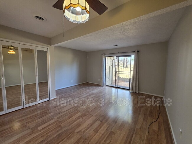 Building Photo - 4618 Fen Ct