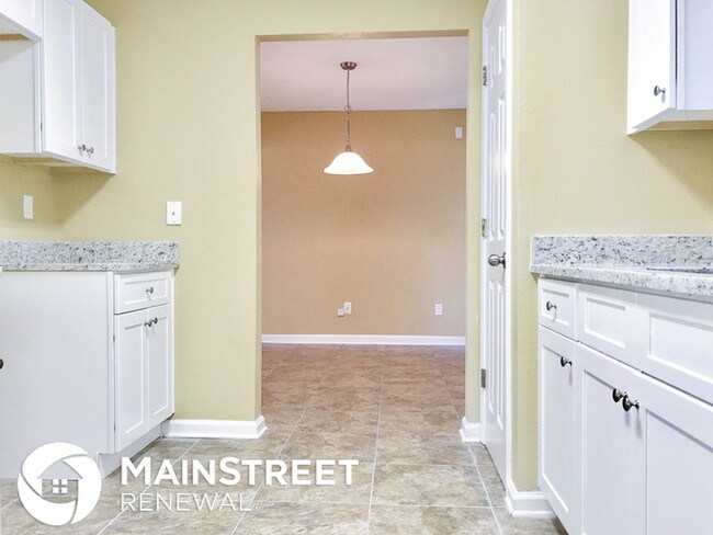 Foto del edificio - 4721 Klondike Cir