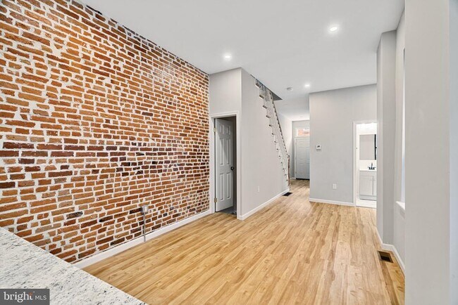 Foto del edificio - 1718 Edgley St