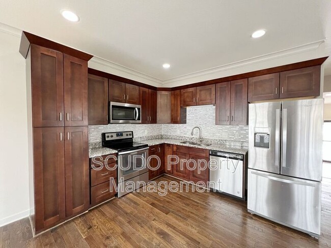 Foto del edificio - 7846 W 158th Ct