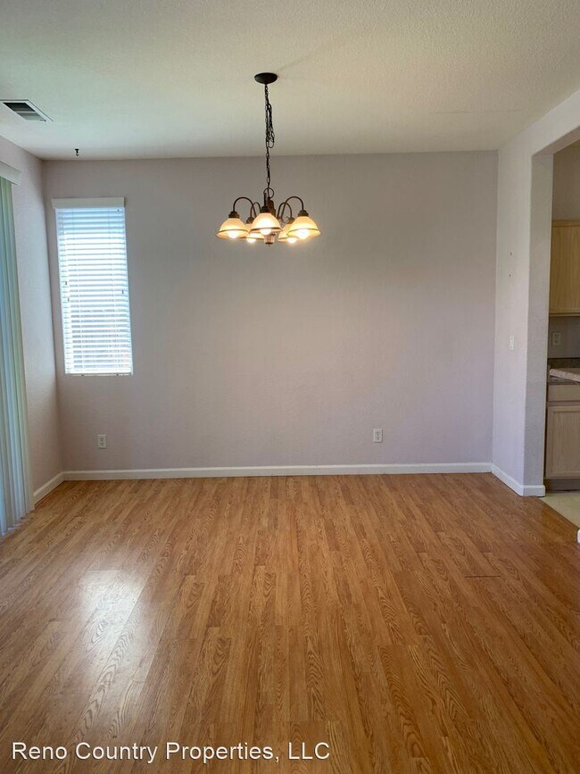 Building Photo - 4 br, 3 bath House - 6284 Everest Court