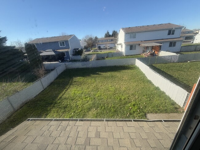 Foto del edificio - 810 SE 153rd Ave