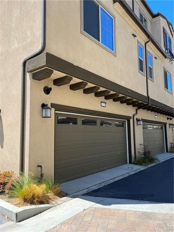 Building Photo - 18316 Iris Ln