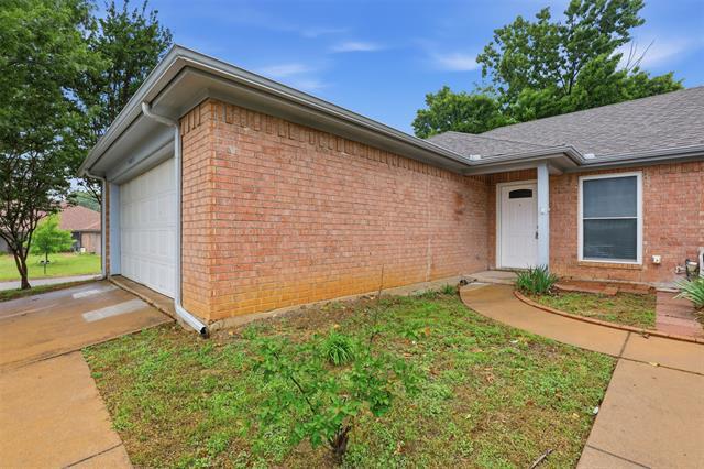 Building Photo - 1502 Sharron Ct