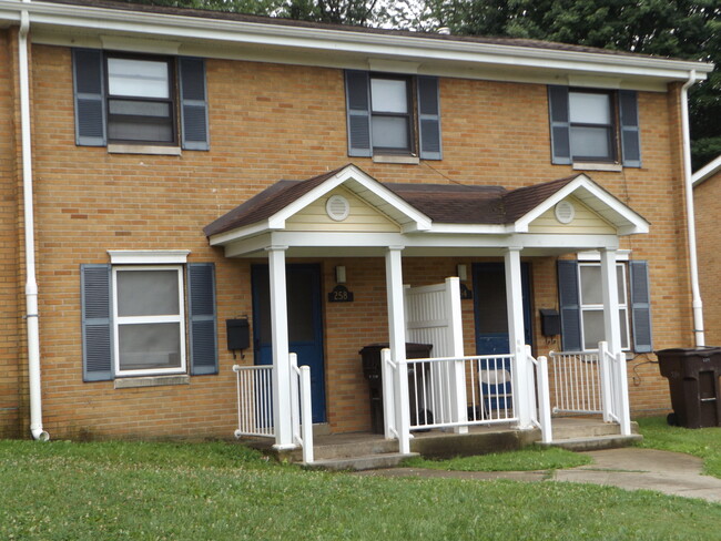 Building Photo - Mesabi Street