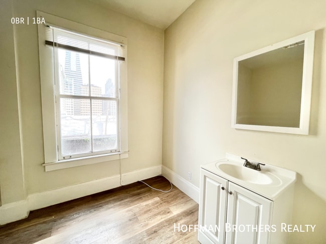 Building Photo - 124 Waverly Pl San Francisco, CA 94108