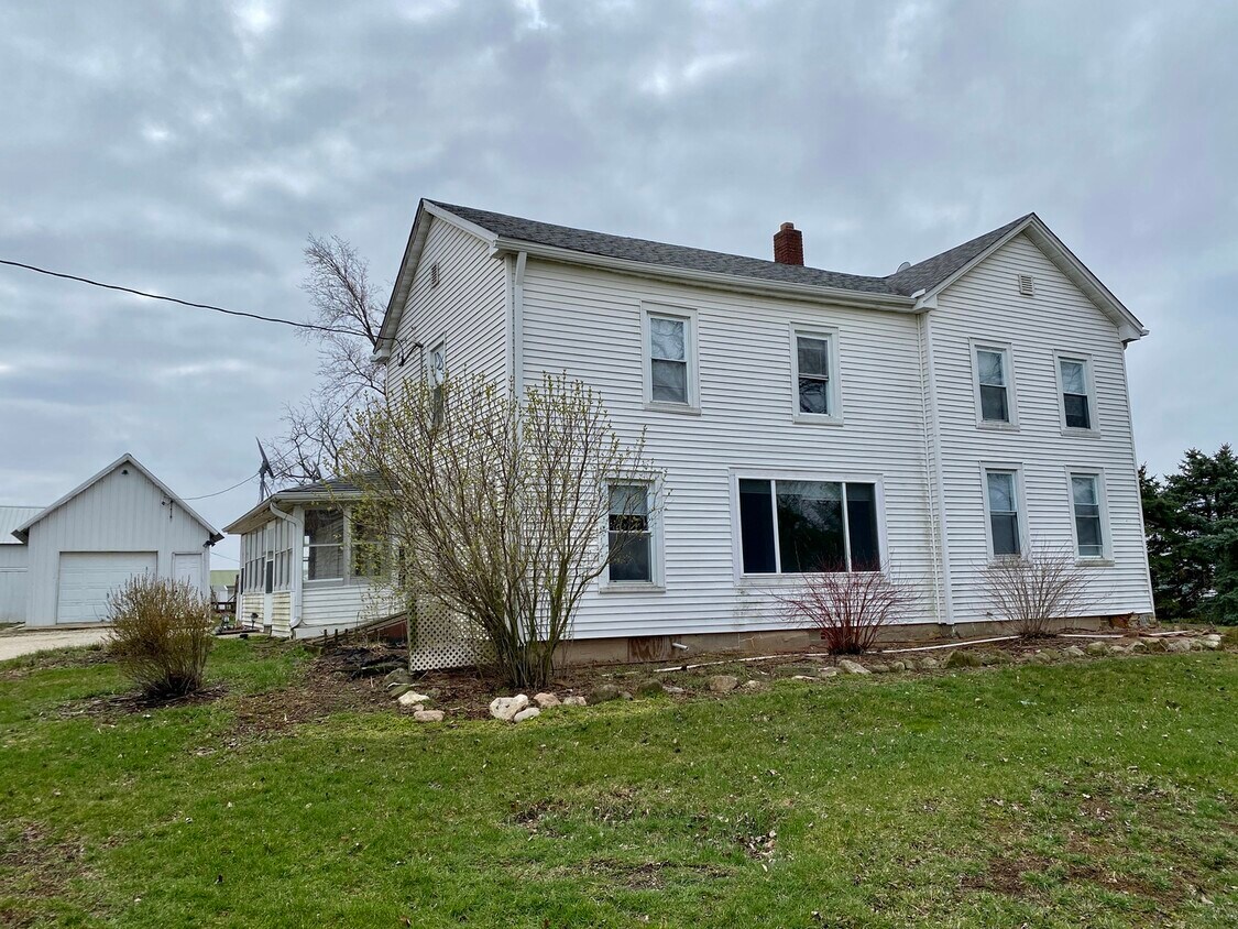 Primary Photo - 30556 Lanan Rd