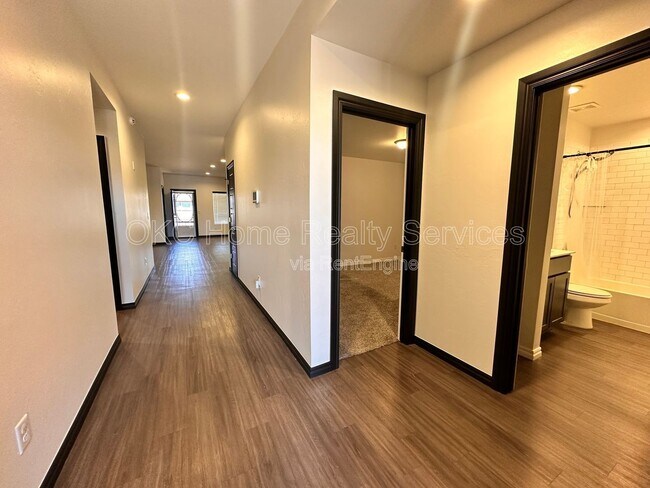 Foto del edificio - 4416 Colt Dr