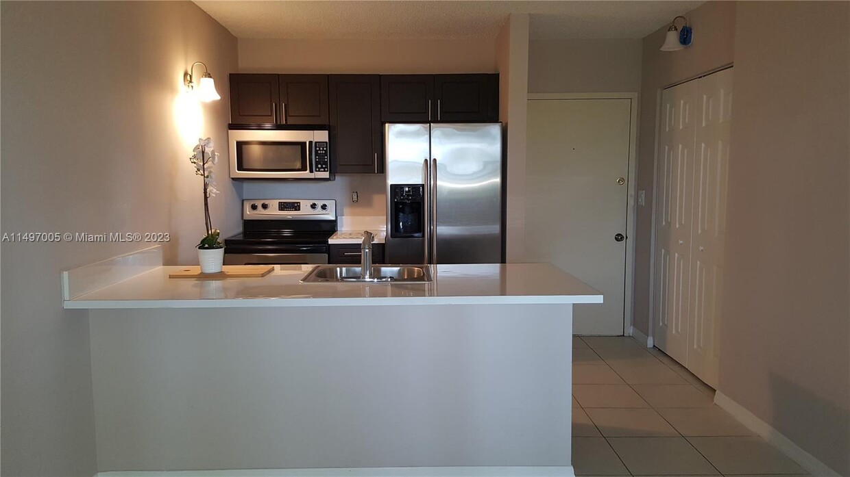 2401 Riverside Dr, Coral Springs, FL 33065 - Condo For Rent In Coral ...