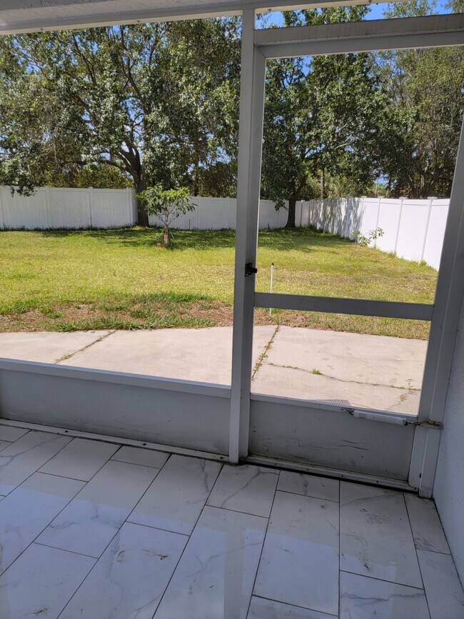 Foto del edificio - 2125 Winsley St
