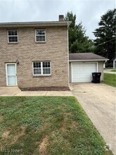 Building Photo - 631 Orchard Hill Rd