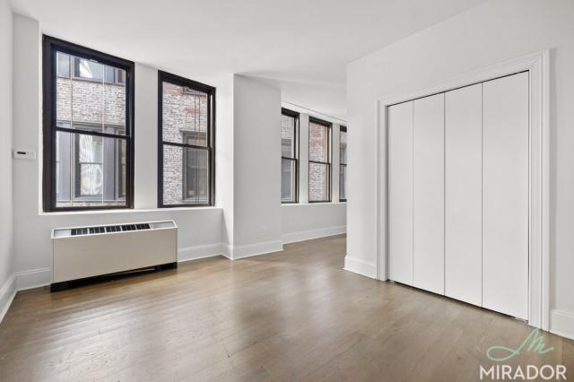 Foto principal - 0 bedroom in NEW YORK NY 10038