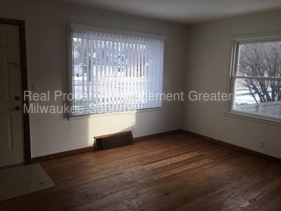 Foto del edificio - 5283 N 27th St