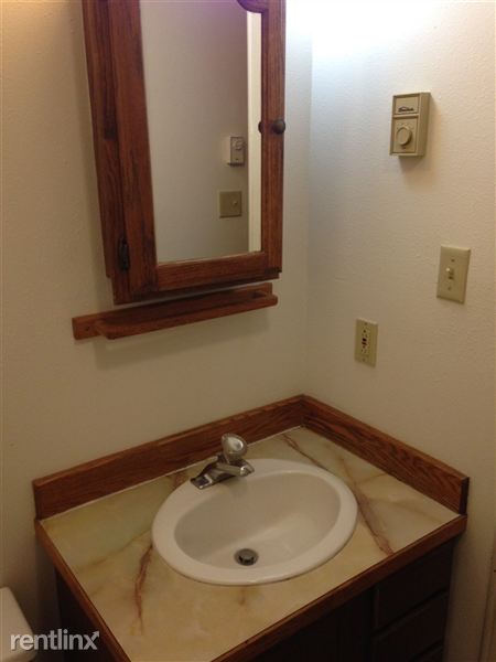 Foto del edificio - 2553 S Ridge Dr