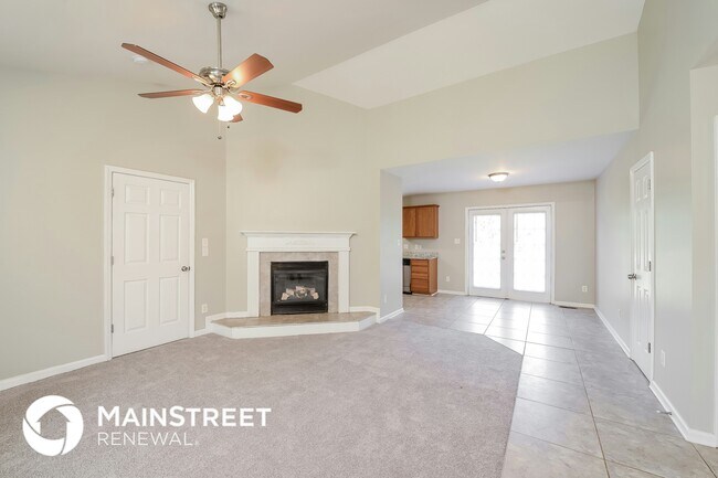 Foto del edificio - 4160 Meredith Woods Ln