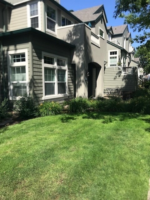 Building Photo - 1504 NE 64th Ave