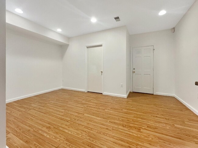 Photo - 1717 Trinidad Ave NE Apartment