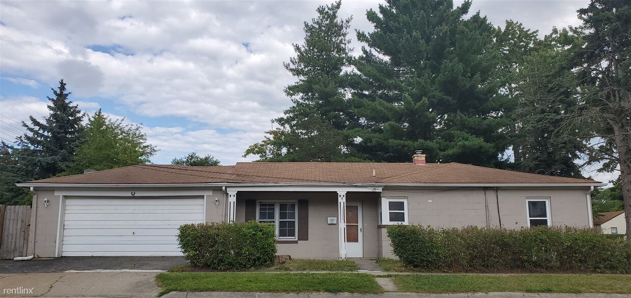 Primary Photo - 3 br, 1 bath House - 14003 Hendricks Ave
