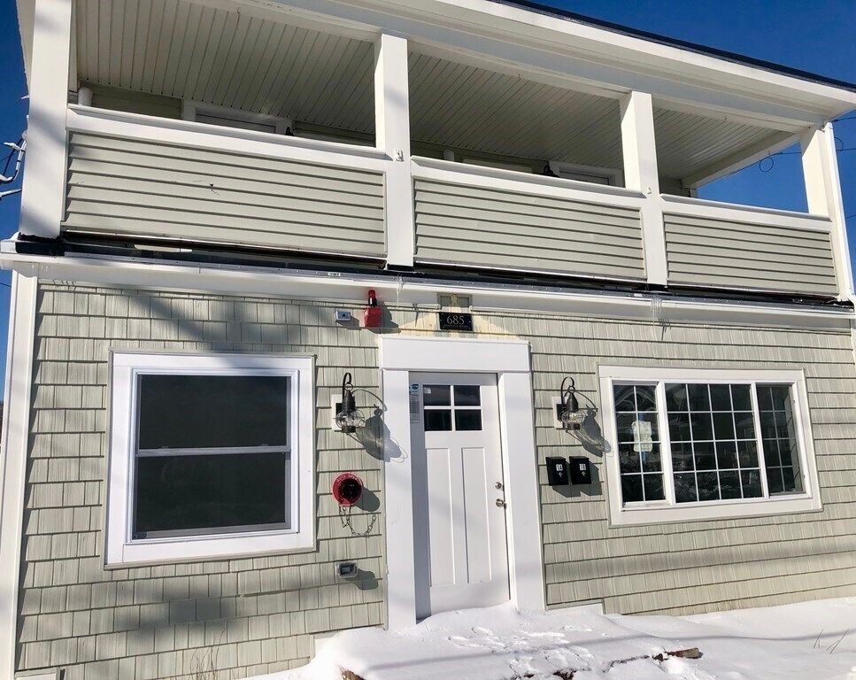 Primary Photo - 685 Nantasket Ave