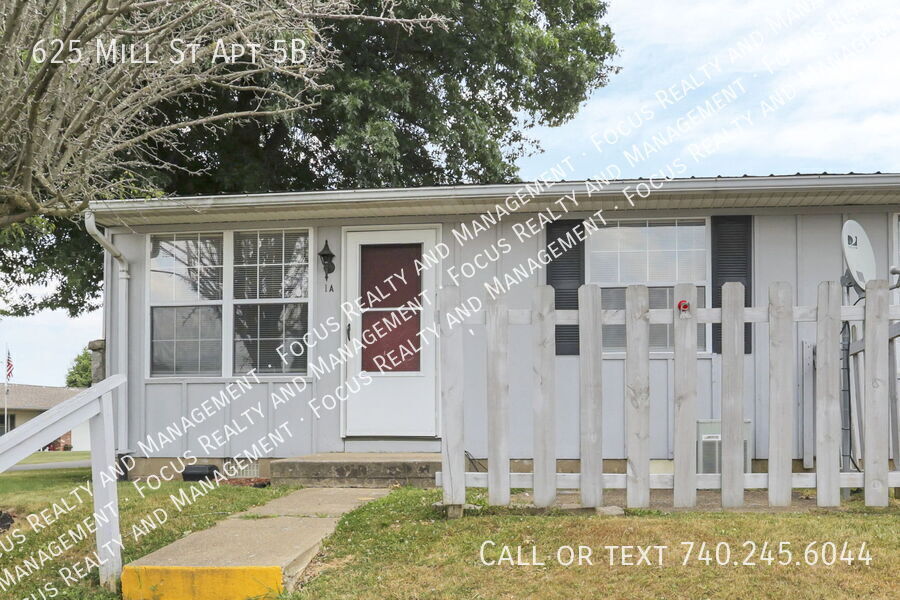 Primary Photo - 625 Mill St
