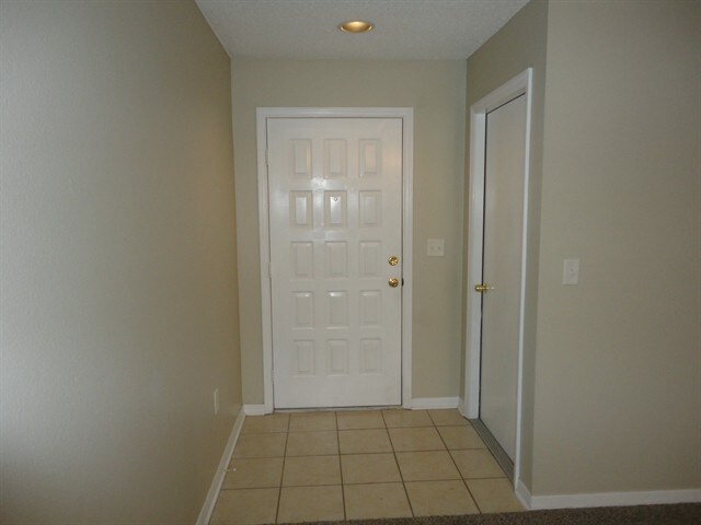 Building Photo - 28729 Seashell Ct