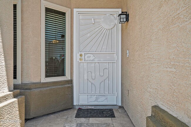 Foto del edificio - 5976 W Kesler Ln