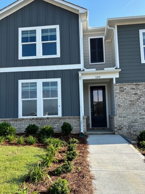 Foto del edificio - 109 Park Ridge Cir