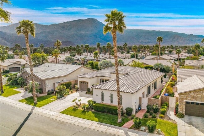 Building Photo - 61255 Portulaca Dr