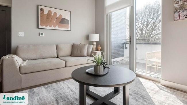 Building Photo - 299 DeBaliviere Ave