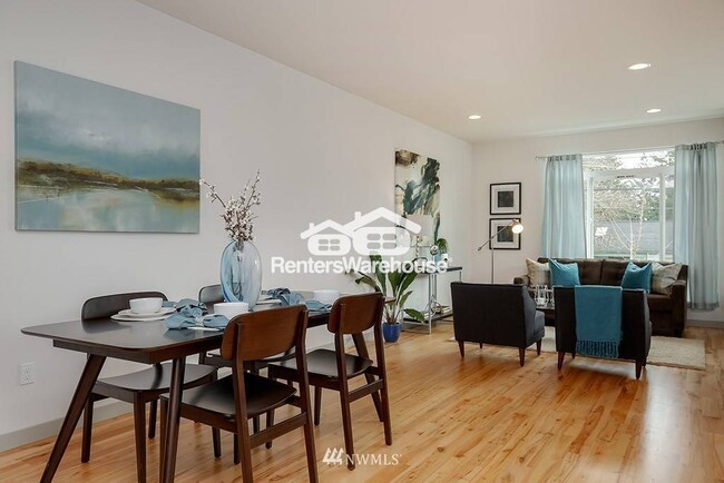 Foto del edificio - 10361 Ashworth Ave N