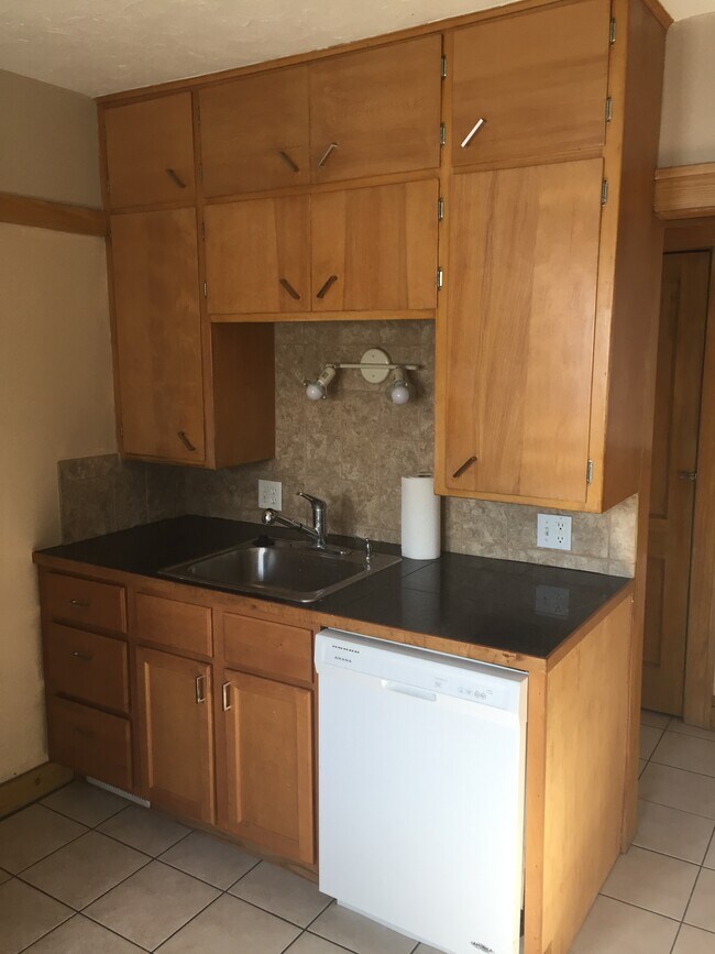 Foto del edificio - 2525 N 68th St