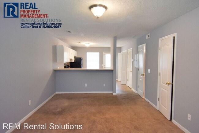 Building Photo - 2 br, 1.5 bath House - 1649 Center Pointe Dr.